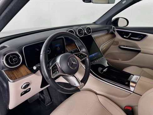 Certified 2024 Mercedes-Benz GLC 300 4MATIC image 10