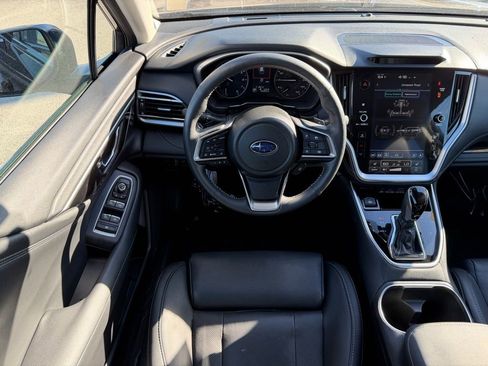 Used 2023 Subaru Outback Limited image 16