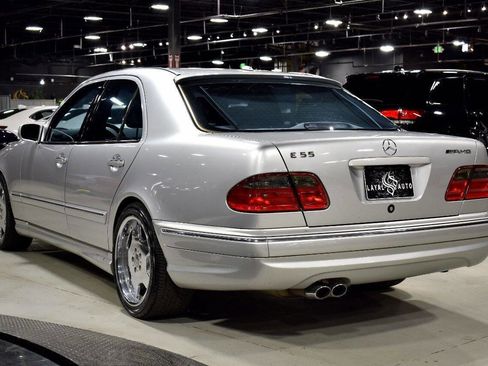 Used 2002 Mercedes-Benz E 55 AMG Sedan image 3