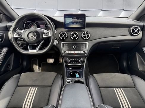 Used 2018 Mercedes-Benz CLA 250 image 12