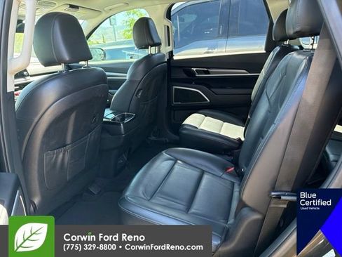 Used 2020 Kia Telluride S AWD/4WD image 12