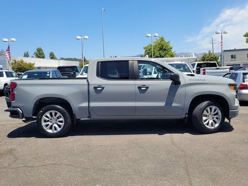 Used 2024 Chevrolet Silverado 1500 Custom RWD image 4