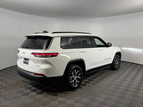 Certified 2025 Jeep Grand Cherokee L Limited w/ Luxury Tech Group II RWD image 9