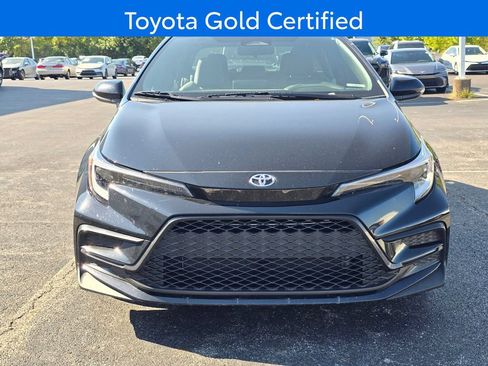Used 2024 Toyota Corolla SE w/ SE Premium Package FWD image 2