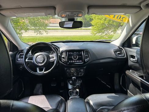 Used 2019 Jeep Compass Limited AWD/4WD image 29