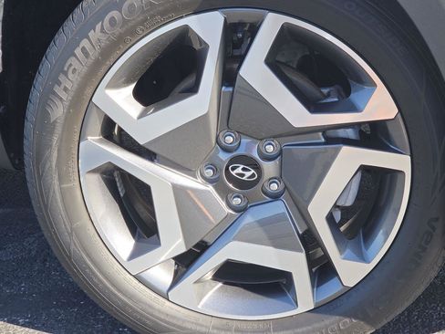 Used 2023 Hyundai Palisade SEL w/ Premium Package AWD/4WD image 12
