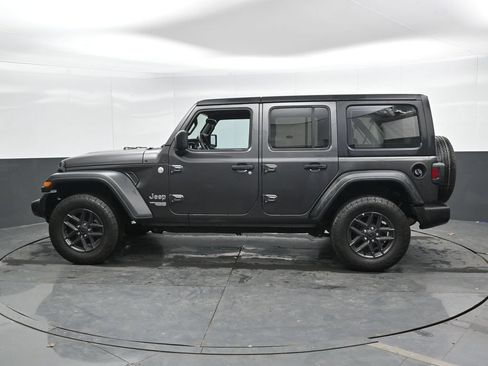 Used 2020 Jeep Wrangler Unlimited Sport AWD/4WD image 9