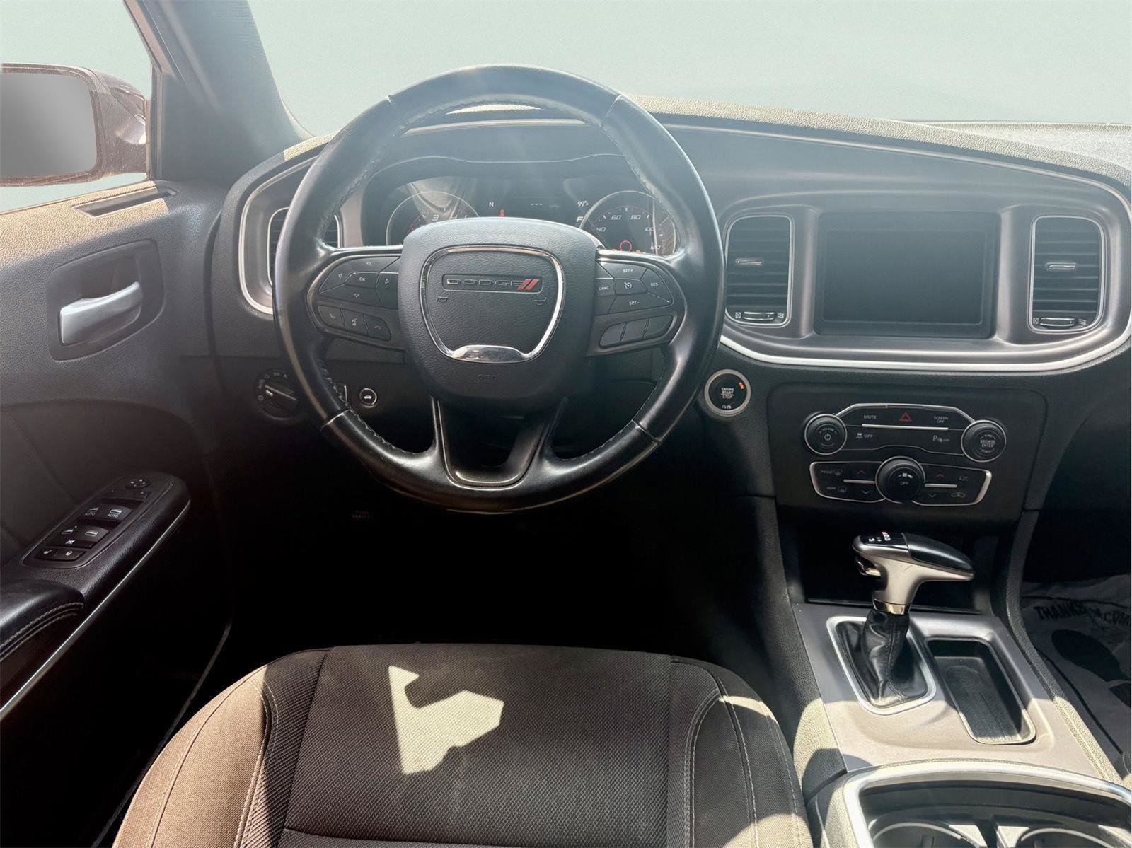 Used 2021 Dodge Charger SXT RWD image 9