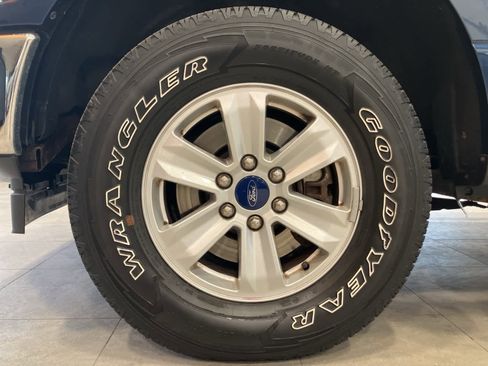 Used 2018 Ford F150 XLT image 9