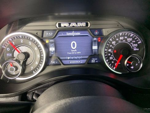 Used 2019 RAM 1500 Big Horn AWD/4WD image 30