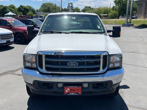 Used 2004 Ford F350 Lariat AWD/4WD image 3