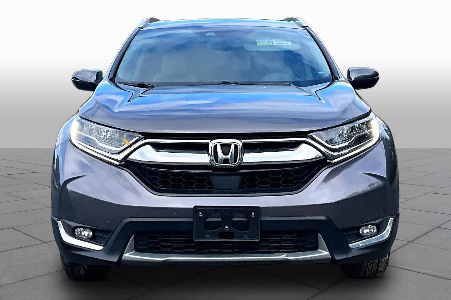 Used 2018 Honda CR-V Touring image 4