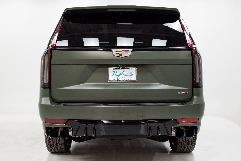 Used 2023 Cadillac Escalade V AWD/4WD image 41