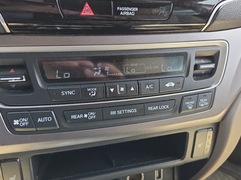 Used 2019 Honda Pilot EX image 28