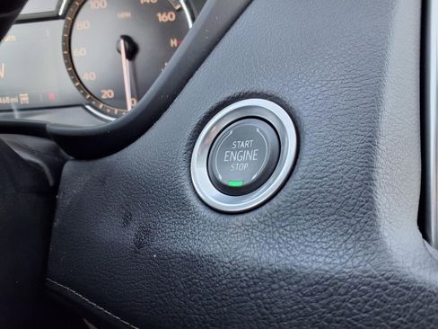 Used 2023 Cadillac XT4 Premium Luxury w/ Cold Weather Package image 17