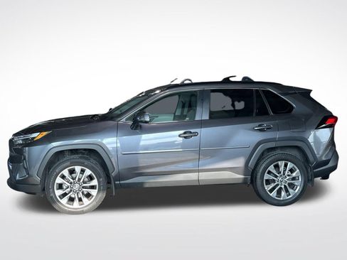 Used 2025 Toyota RAV4 XLE Premium w/ Weather Package AWD/4WD image 7