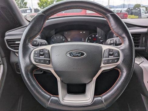 Used 2022 Ford Explorer Timberline w/ Timberline Technology Package AWD/4WD image 18