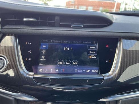 Certified 2024 Cadillac XT6 Premium Luxury w/ Platinum Package image 29