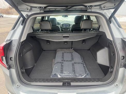 Certified 2024 GMC Terrain AT4 image 19