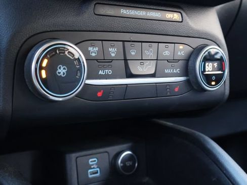 Used 2020 Ford Escape SE AWD/4WD image 15