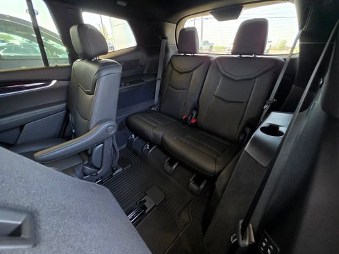 Used 2025 Cadillac XT6 Premium Luxury w/ LPO, Floor Liner Package AWD/4WD image 57