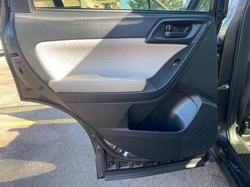 Used 2017 Subaru Forester 2.5i Premium w/ Popular Package #2A AWD/4WD image 24