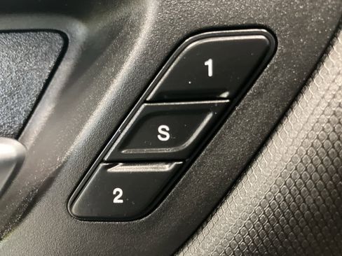 Used 2020 RAM 1500 Sport w/ Comfort & Convenience Group image 15