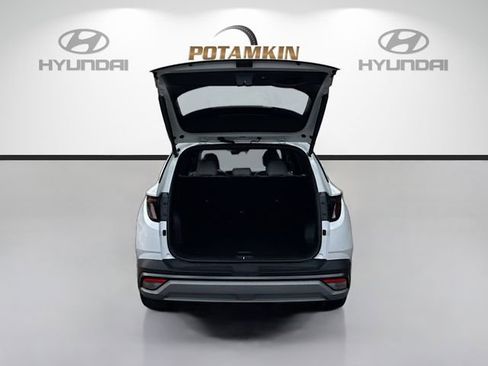 Certified 2026 Hyundai Tucson Limited FWD image 26