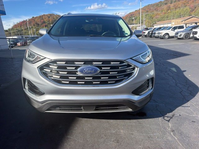Used 2020 Ford Edge SEL w/ Convenience Package AWD/4WD image 3