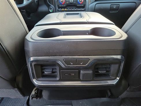 Used 2019 Chevrolet Silverado 1500 High Country w/ High Country Premium Package image 10