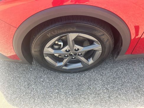 Used 2025 Kia K4 FWD image 29
