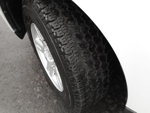 Used 2009 Ford Escape 4WD Hybrid image 12