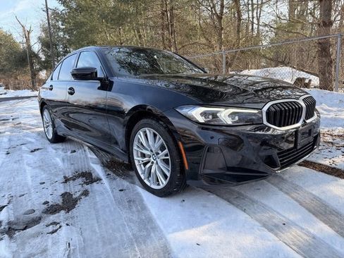 Used 2023 BMW 330i xDrive Sedan w/ Premium Package image 2