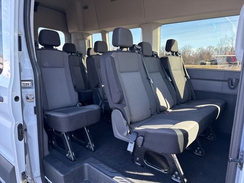 Used 2024 Ford Transit 350 XLT image 18