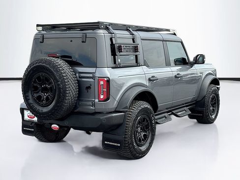 Used 2024 Ford Bronco Wildtrak AWD/4WD image 5