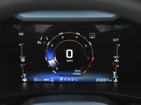 Used 2023 Chevrolet Colorado Trail Boss image 23