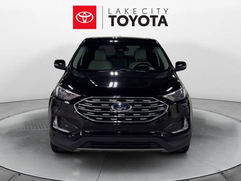 Used 2024 Ford Edge Titanium image 10