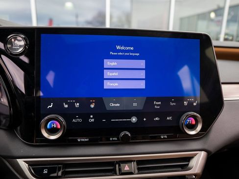 Used 2024 Lexus RX 350 Premium image 22