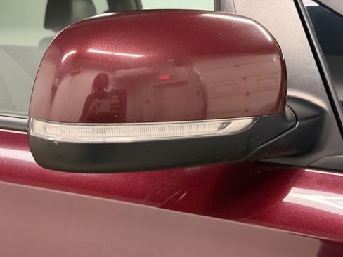 Used 2017 Kia Sedona LX w/ LX Essentials Premium Package image 12