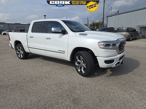 Used 2019 RAM 1500 Limited image 11