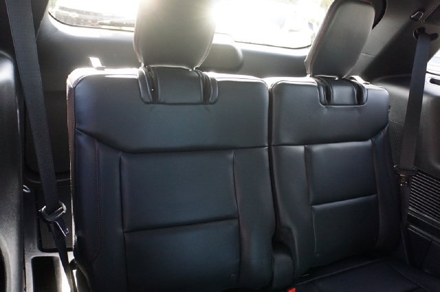 Used 2025 Ford Explorer ST w/ Sun And Sound Package AWD/4WD image 27