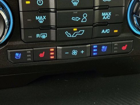 Used 2018 Ford F150 Lariat AWD/4WD image 24