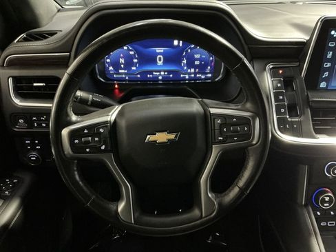 Used 2022 Chevrolet Tahoe LT w/ Luxury Package AWD/4WD image 17