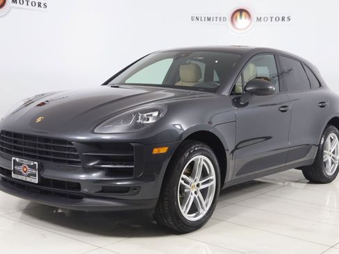 Used 2019 Porsche Macan AWD/4WD image 5