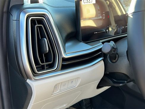 New 2026 Kia Sorento EX image 12