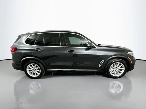 Used 2021 BMW X5 xDrive45e w/ Executive Package AWD/4WD image 4