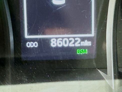 Used 2023 Toyota Camry SE w/ Convenience Package FWD image 33
