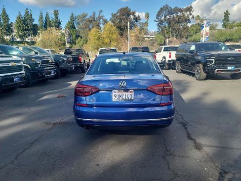 Used 2017 Volkswagen Passat 1.8T S image 7