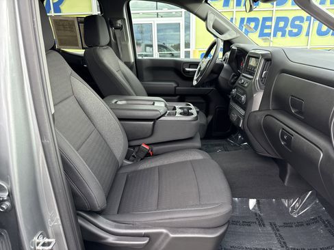 Used 2024 Chevrolet Silverado 1500 Custom image 33