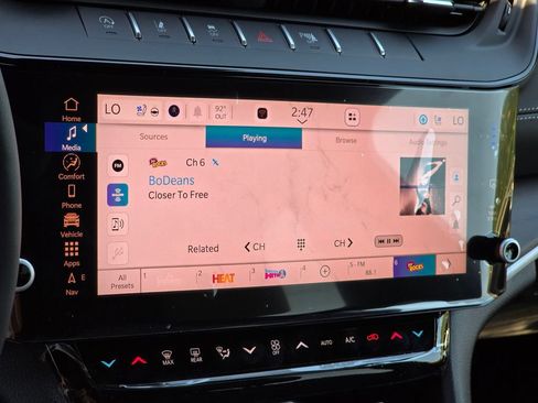 New 2026 Jeep Grand Cherokee Limited AWD/4WD image 32